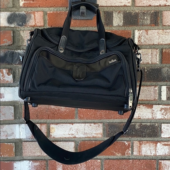 HARTMANN CARRY ON BLACK CANVAS SHOULDER BAG🧳💼🖤 - Picture 1 of 3